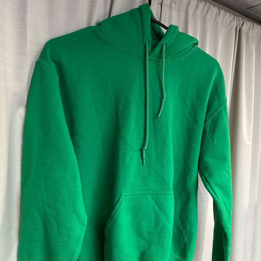 Green used Gildan Sweatshirt